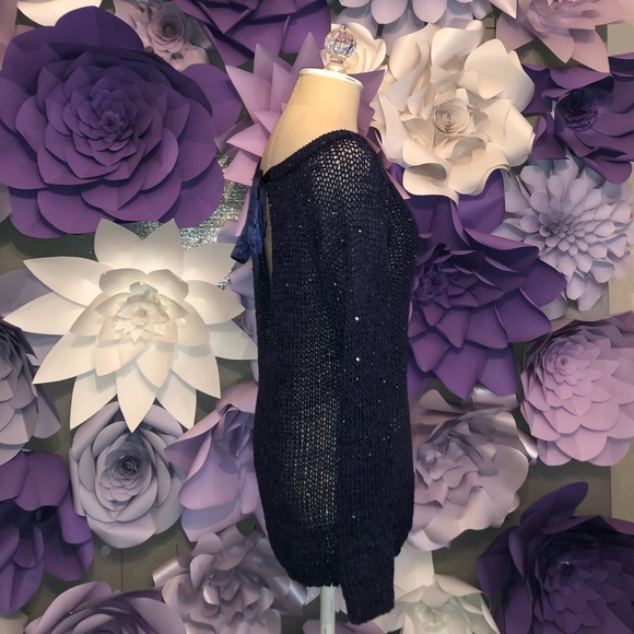 Medium/Large Navy Knitted Sparkly Sweater - Picture 4 of 4